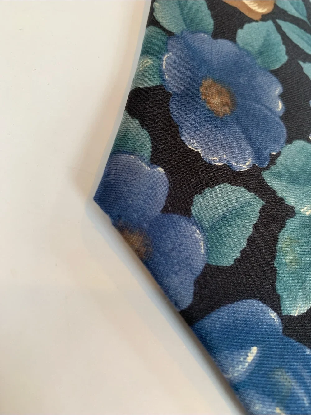Vintage Woodward Woodie Men's Blue Floral Italian Silk Tie Necktie